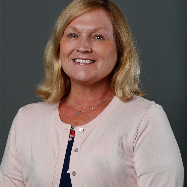 Joanne Dunderdale Headshot 2024